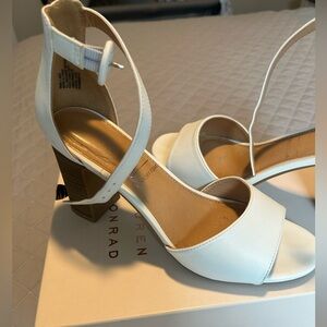 LC Lauren Conrad White Open-Toe Block Heel Sandals with Ankle Strap